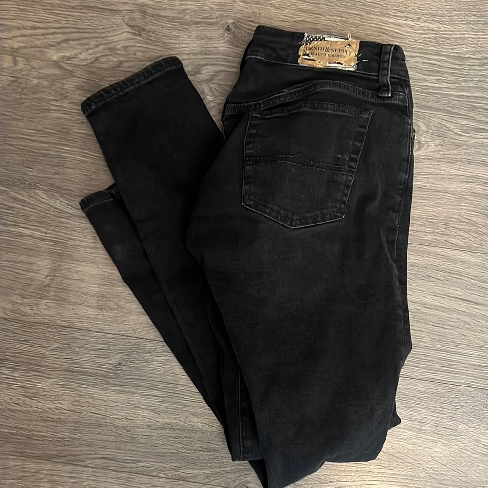 Black Skinny Jeans